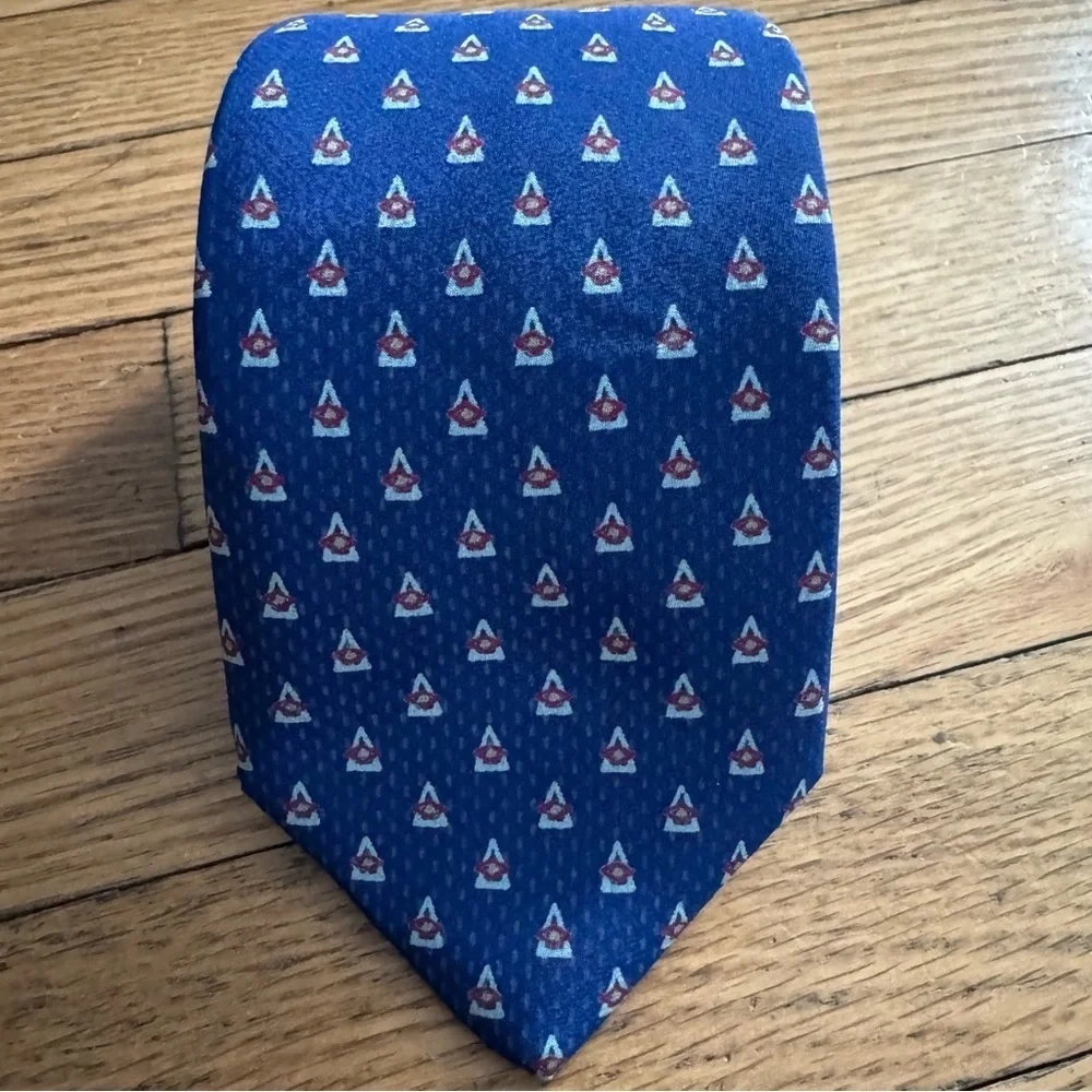 Givenchy Vintage Silk Tie luxury, office, preppy, formal